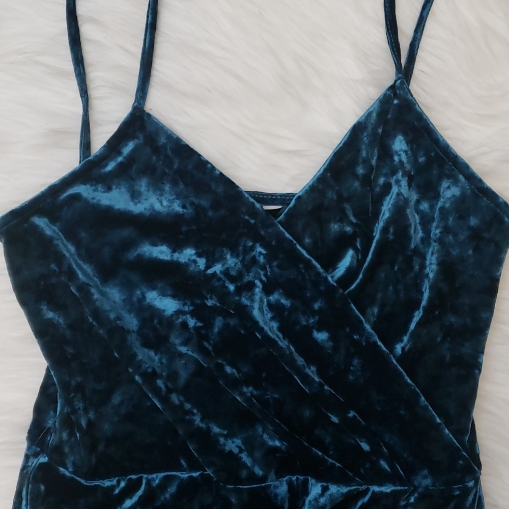 New Look Velvet Faux Wrap Dress Sz 8 Strappy Party Holiday Sexy - Picture 5 of 14